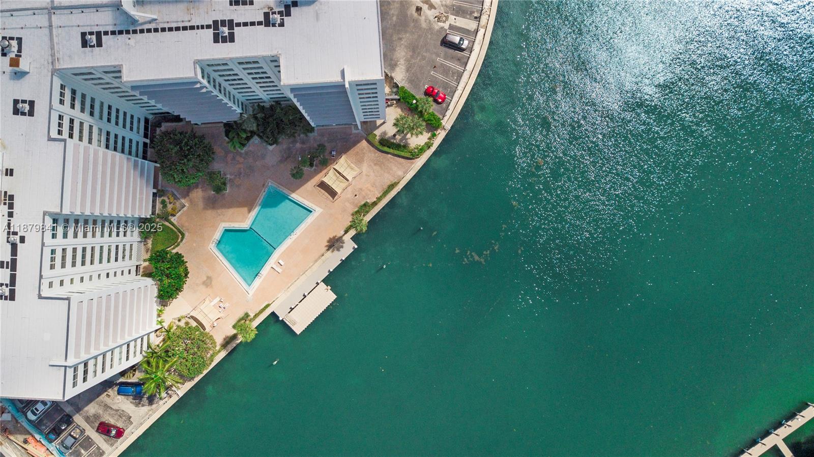 9100 W Bay Hbr Dr #11A Bay Harbor Islands, FL 33154