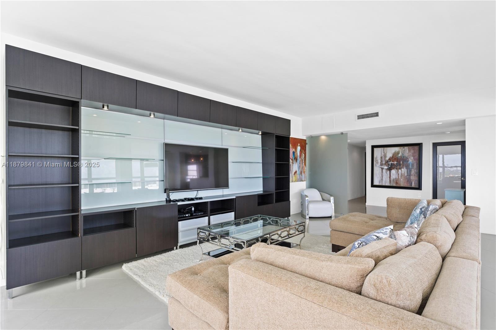 9100 W Bay Hbr Dr #11A Bay Harbor Islands, FL 33154