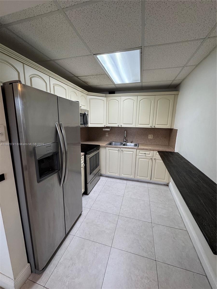 13450 SW 3rd St #203D