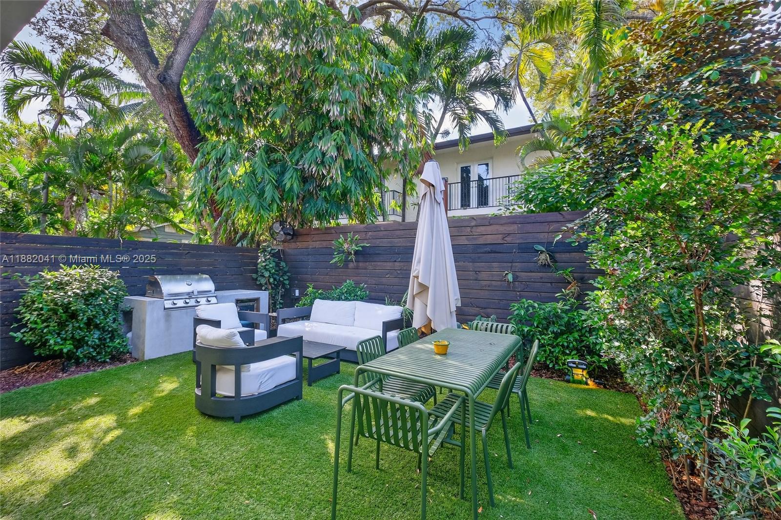 2972 Shipping Ave #2972 Coconut Grove, FL 33133