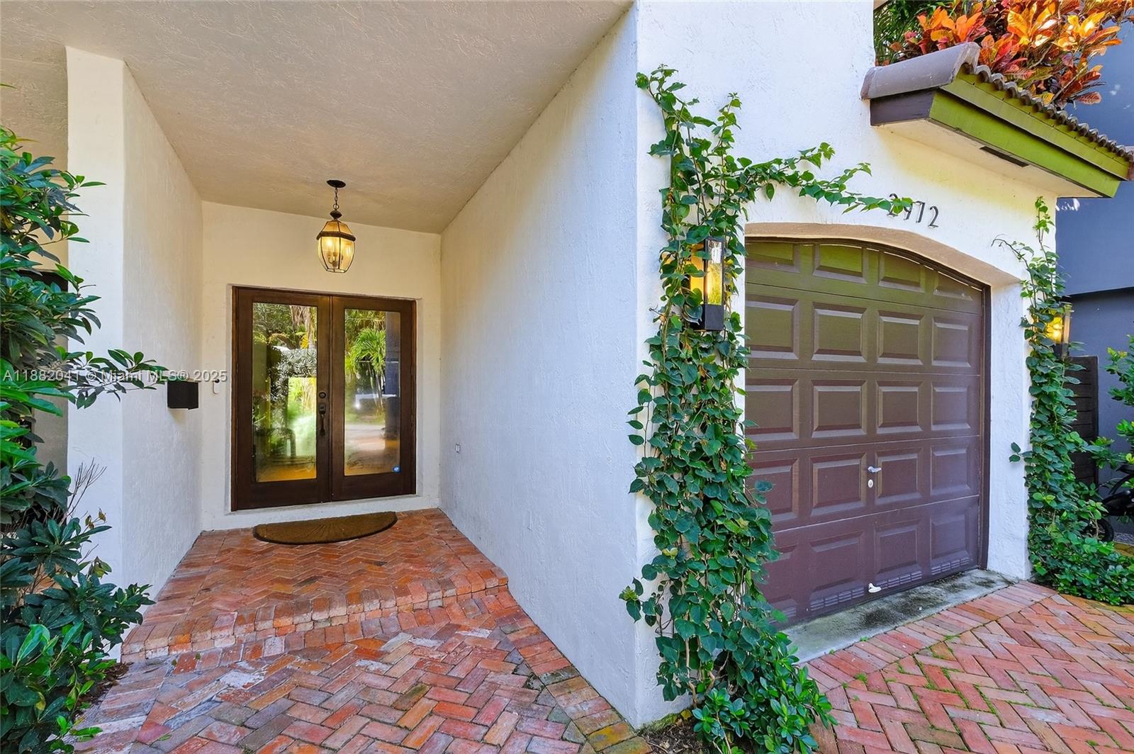 2972 Shipping Ave #2972 Coconut Grove, FL 33133