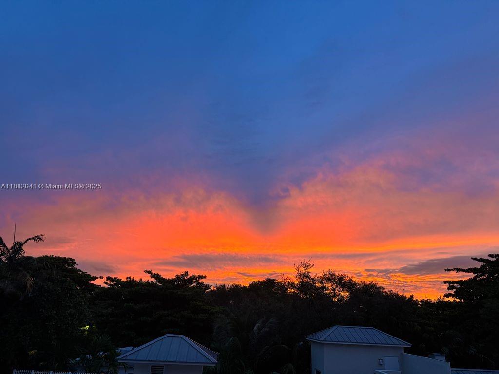 3540 Main Hwy #407 Coconut Grove, FL 33133