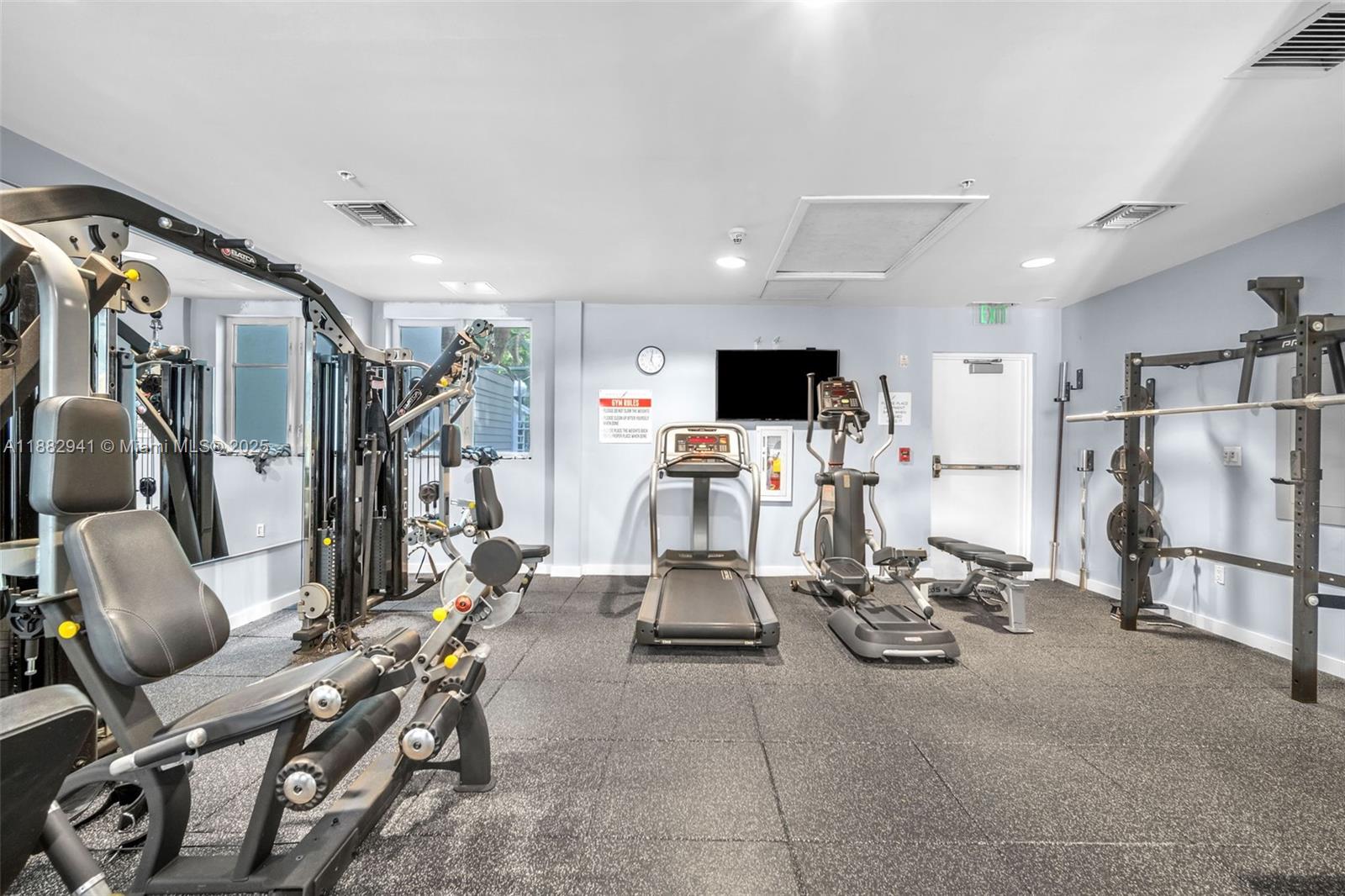 3540 Main Hwy #407 Coconut Grove, FL 33133