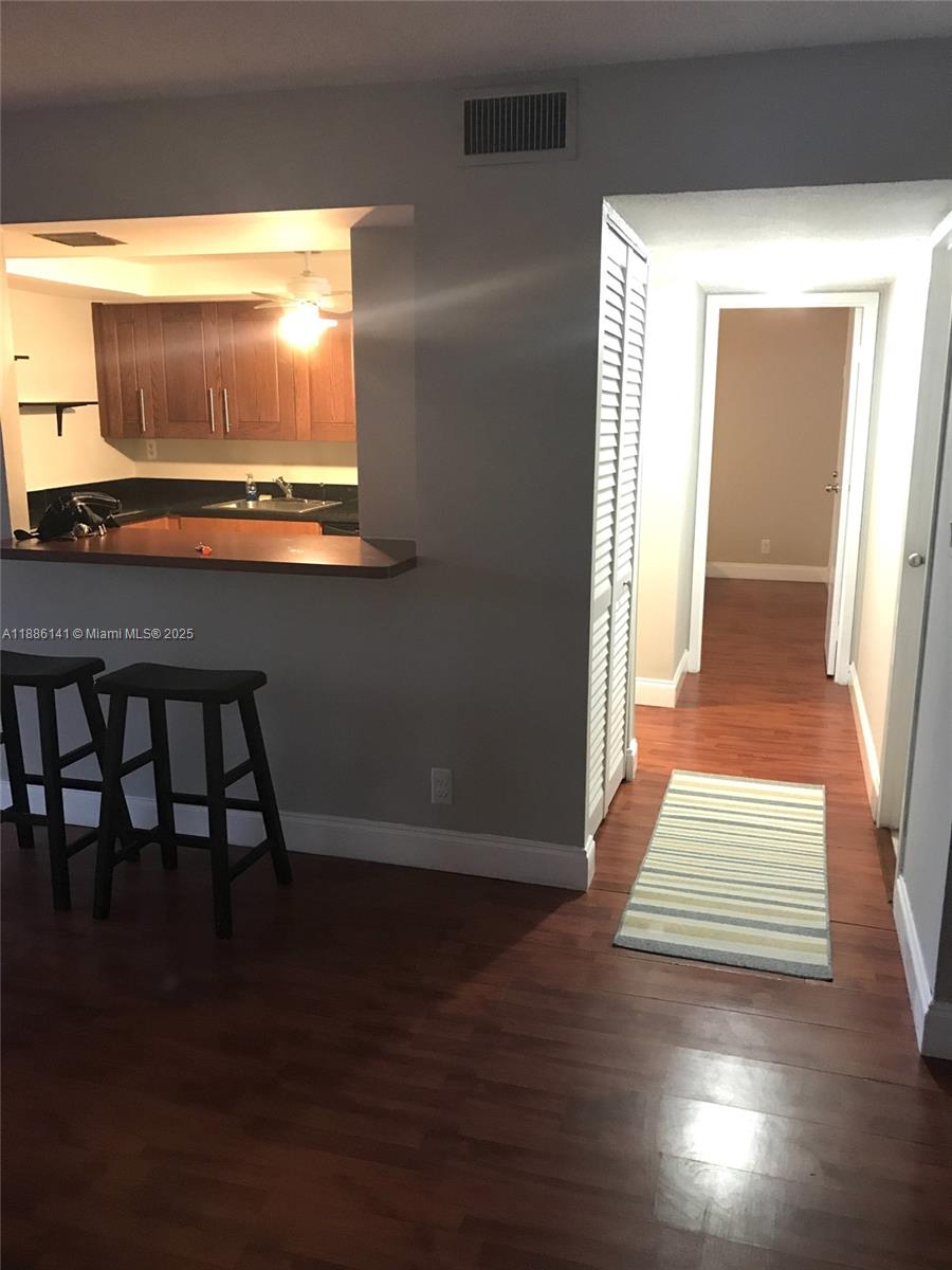 2101 Atlantic Shores Blvd #504 Hallandale Beach, FL 33009