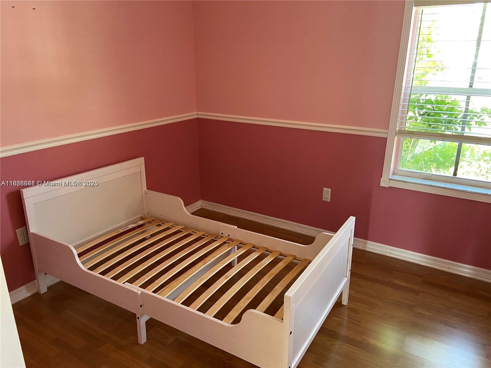 18121 SW 152nd Ct Miami, FL 33187