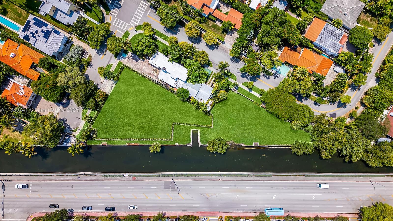 18thMichigan Ave Miami Beach, FL 33139