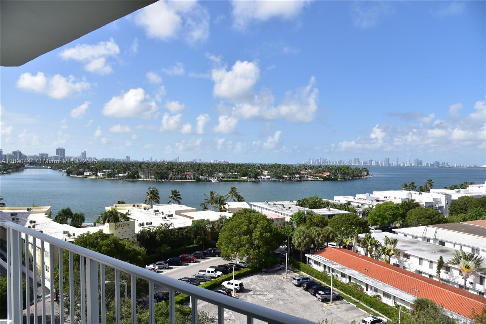 6900 Bay Dr #9D