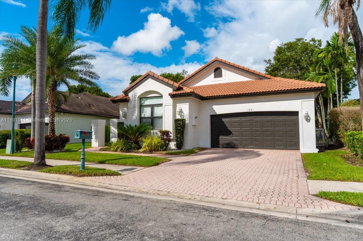 1441 E Lacosta Dr E