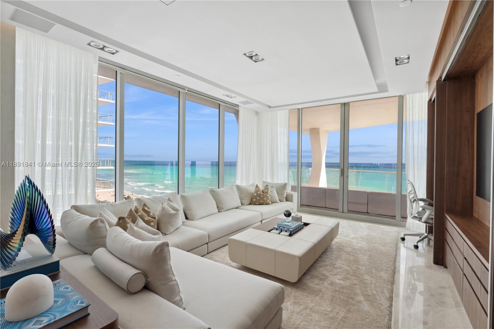 16901 Collins Ave #805