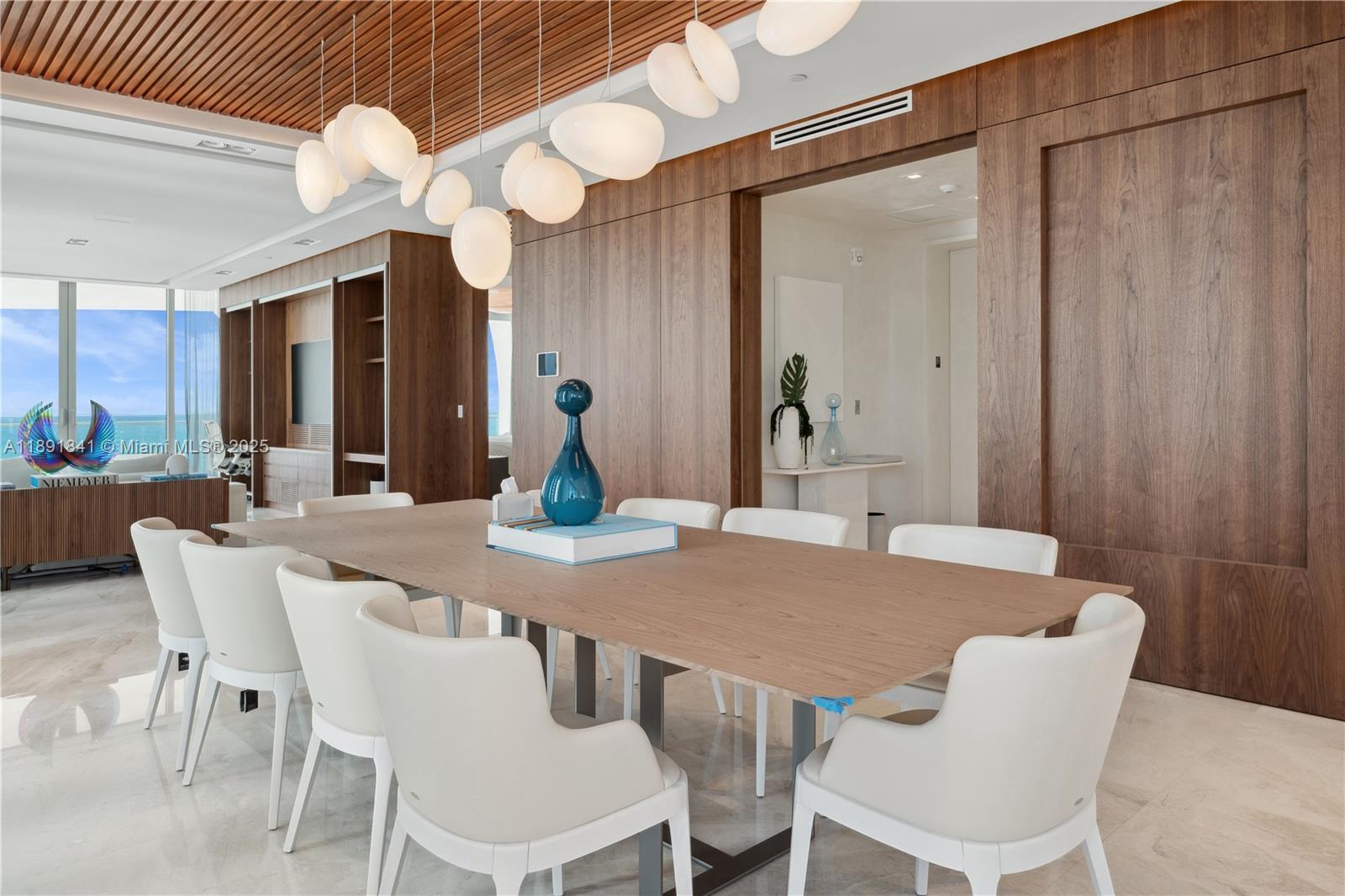 image Jade Signature6