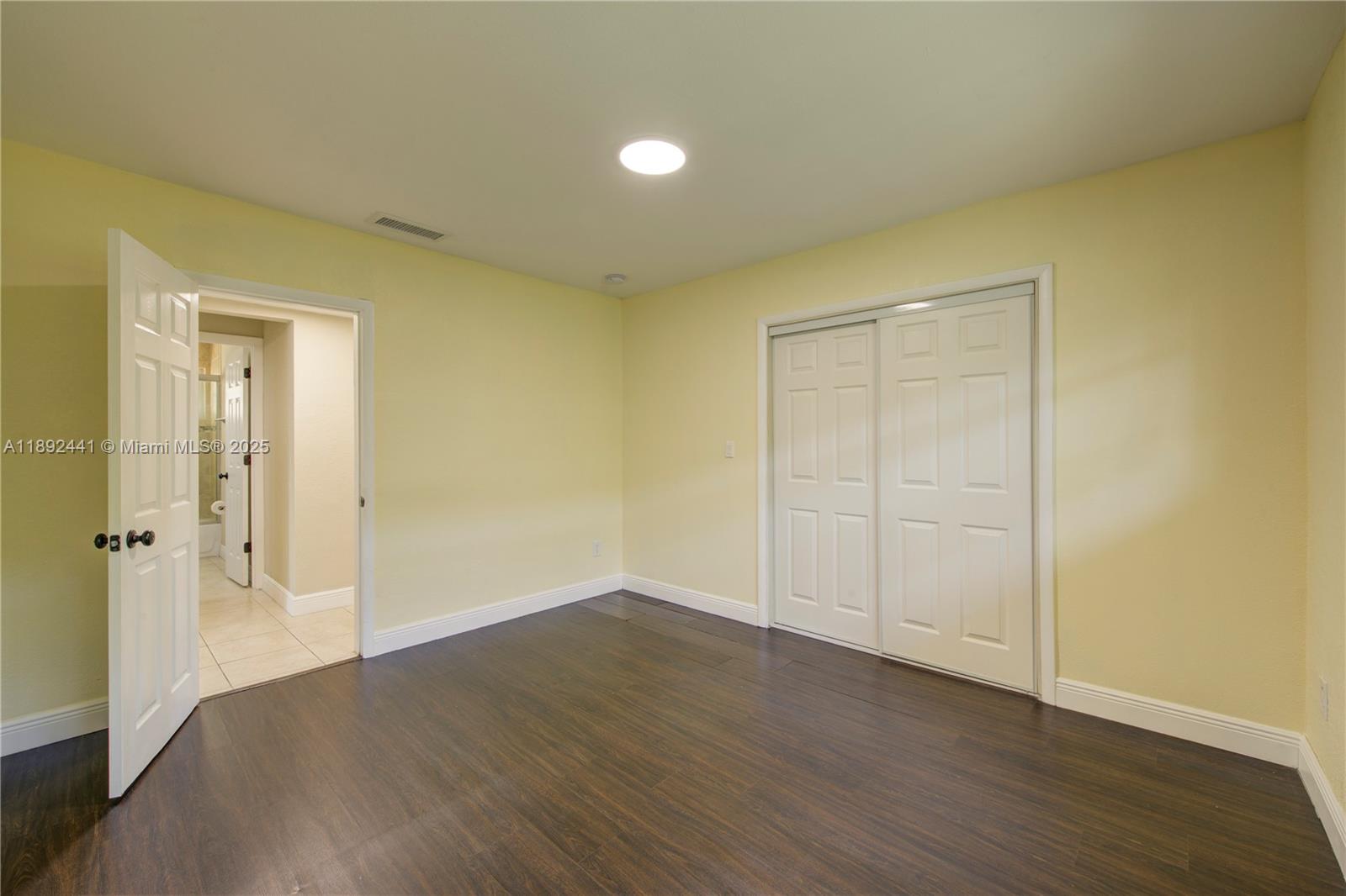 3609 S Le Jeune Rd Coral Gables, FL 33134