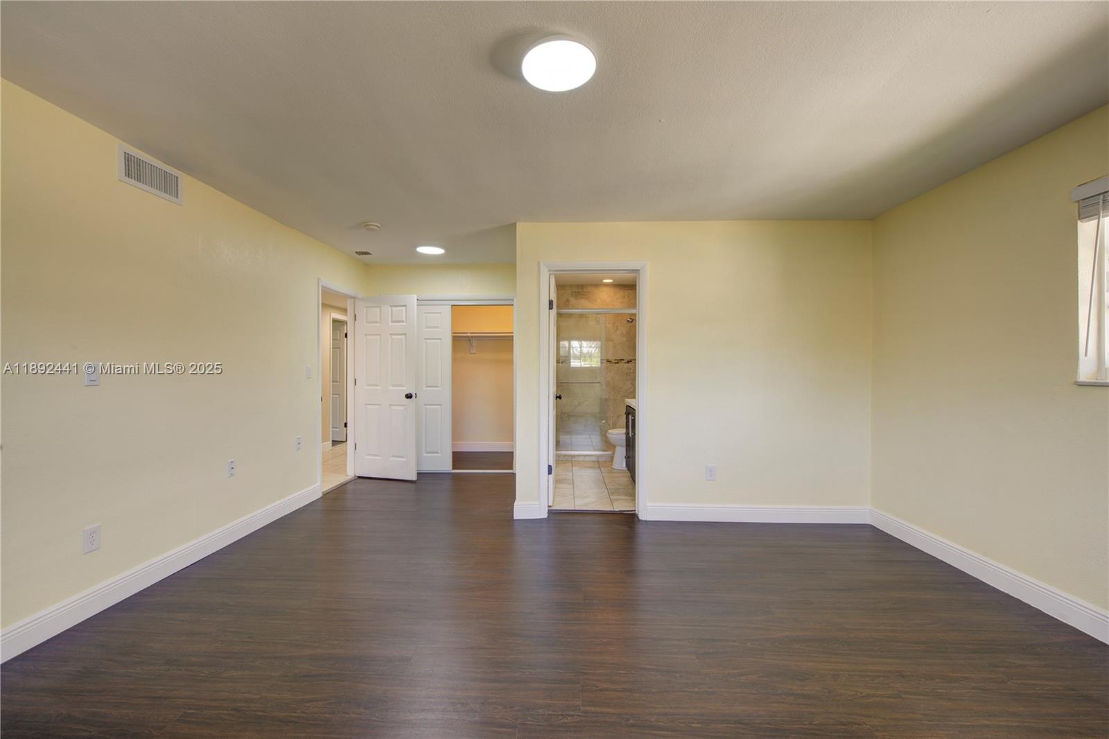 3609 S Le Jeune Rd Coral Gables, FL 33134