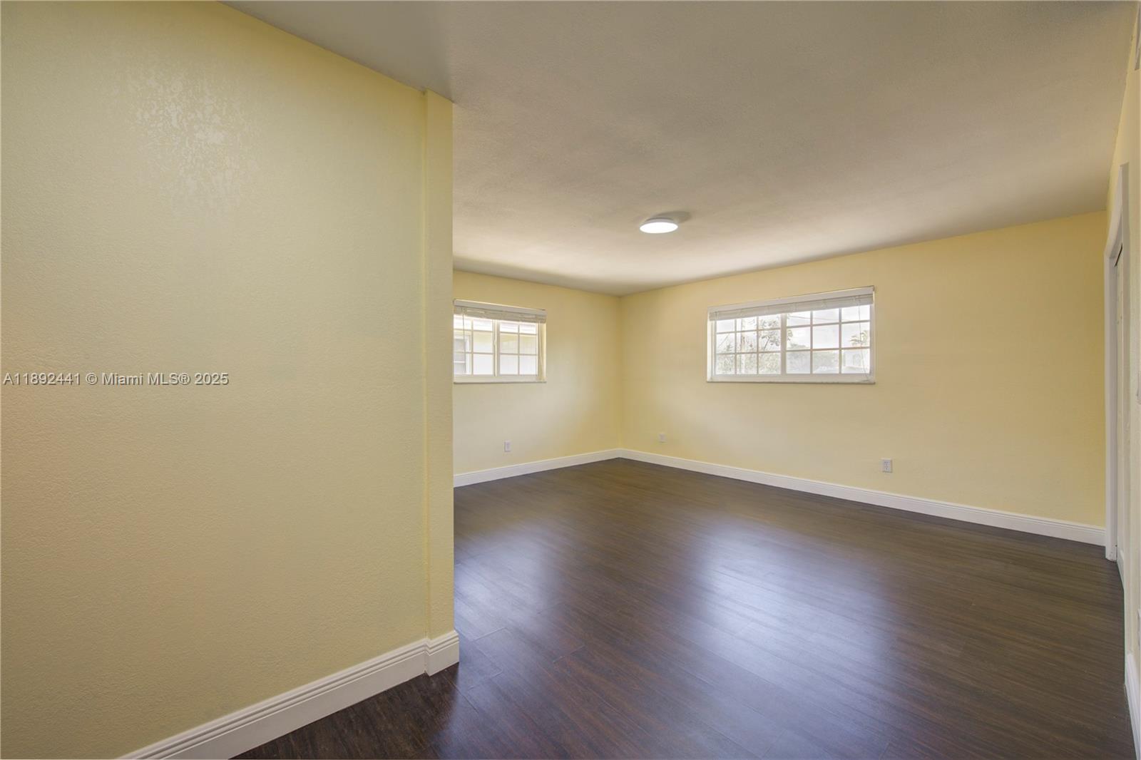 3609 S Le Jeune Rd Coral Gables, FL 33134