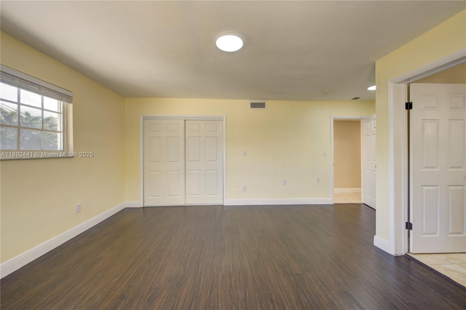 3609 S Le Jeune Rd Coral Gables, FL 33134