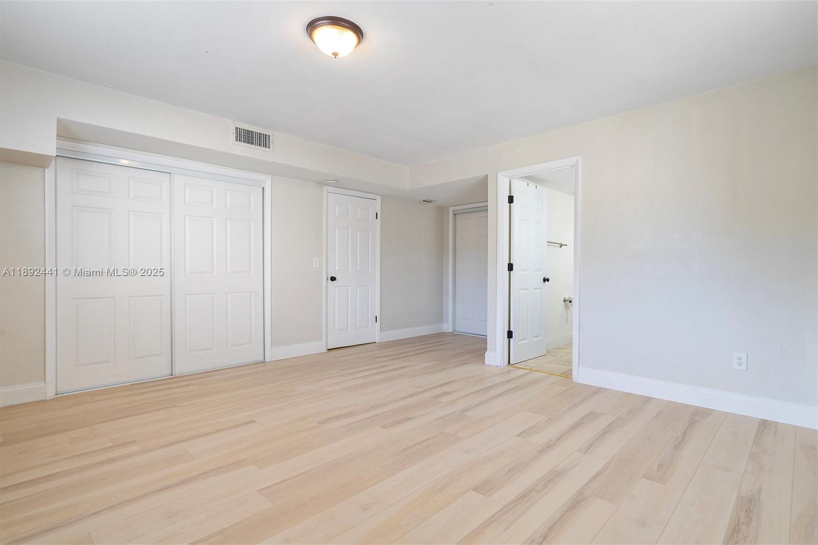 3609 S Le Jeune Rd Coral Gables, FL 33134