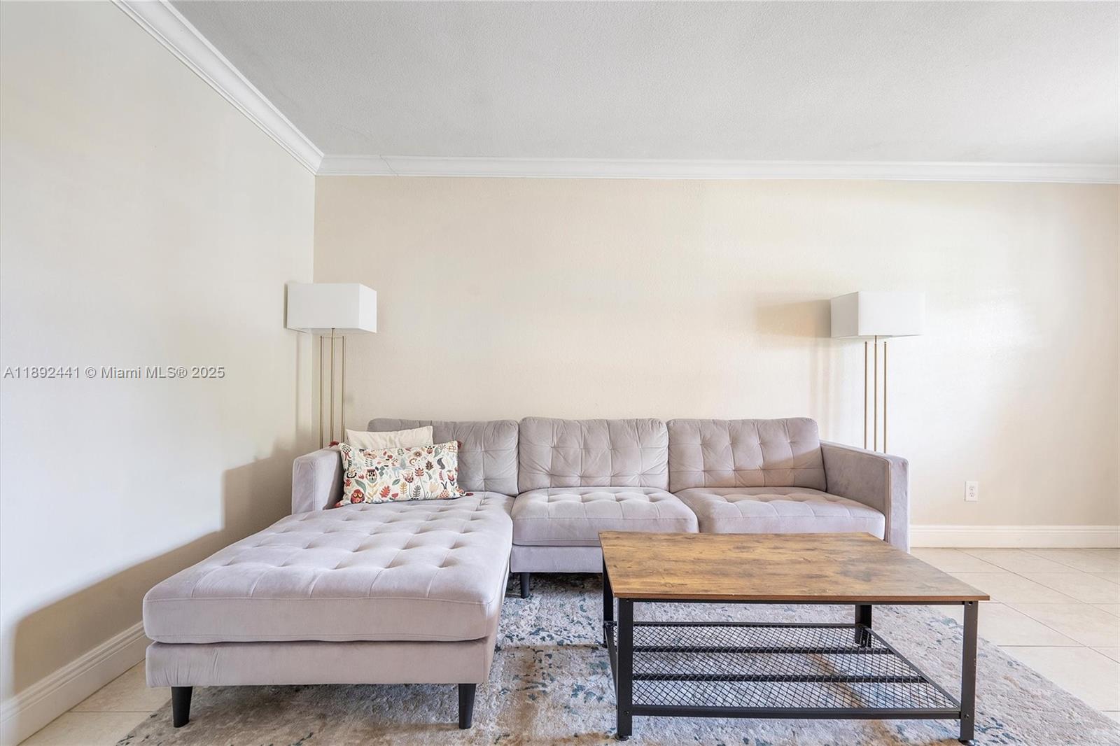 3609 S Le Jeune Rd Coral Gables, FL 33134