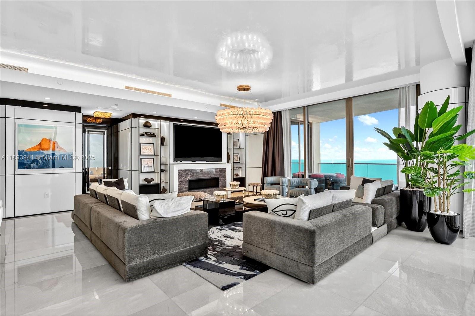 17901 Collins Ave #1804