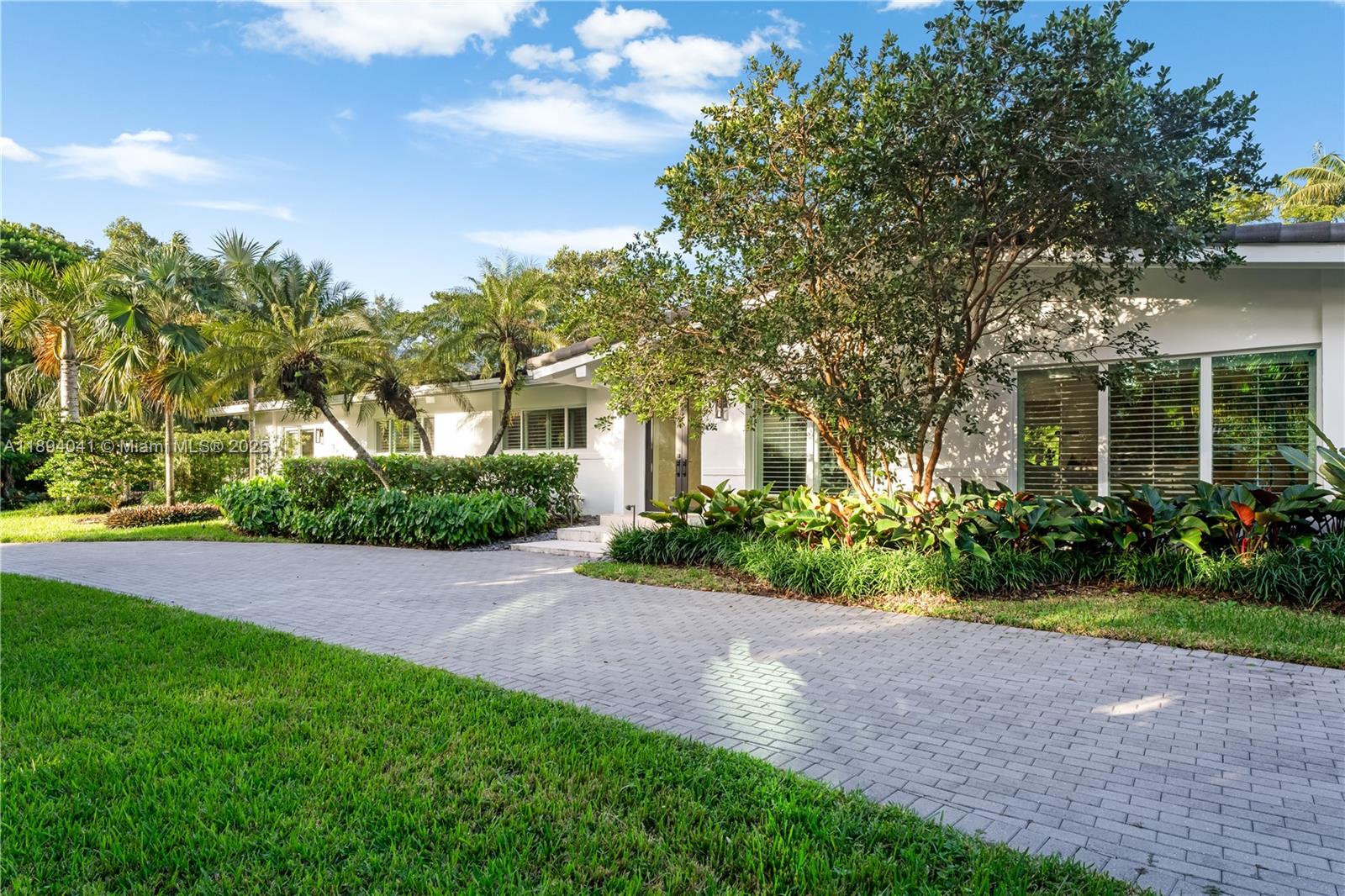 12220 Pine Needle Ln