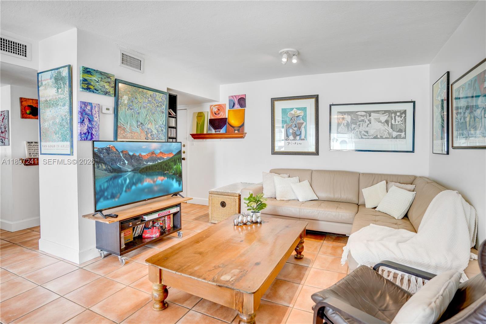 1455 West Ave #202 Miami Beach, FL 33139