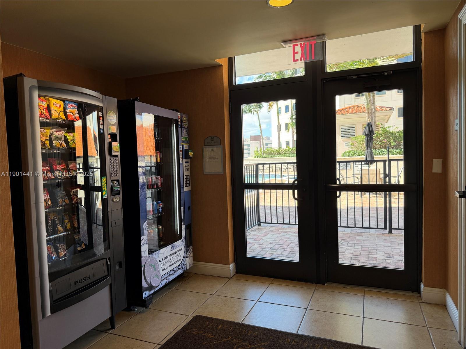 888 S Douglas Rd #917 Coral Gables, FL 33134