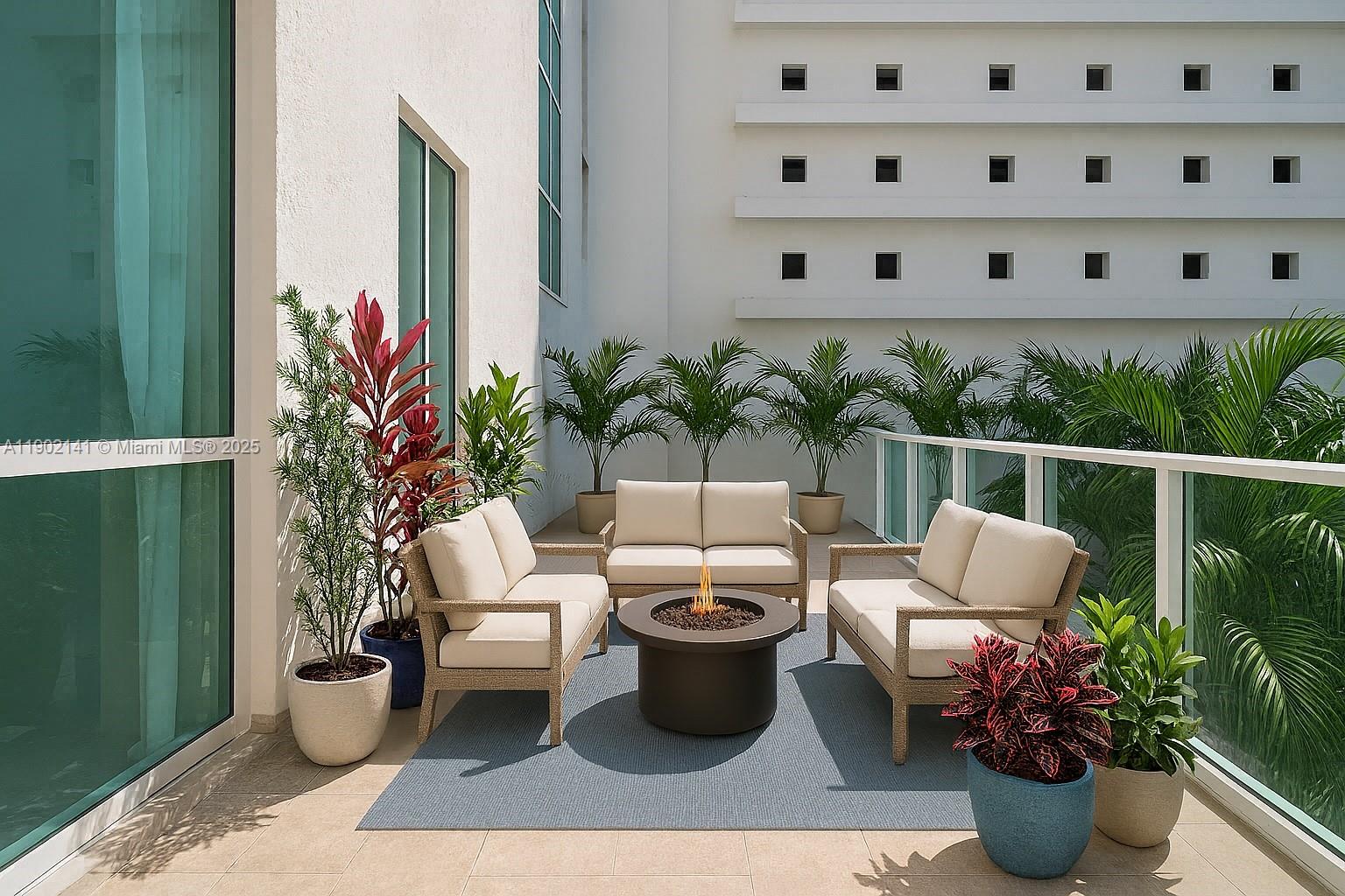 image Onyx On The Bay Condo13