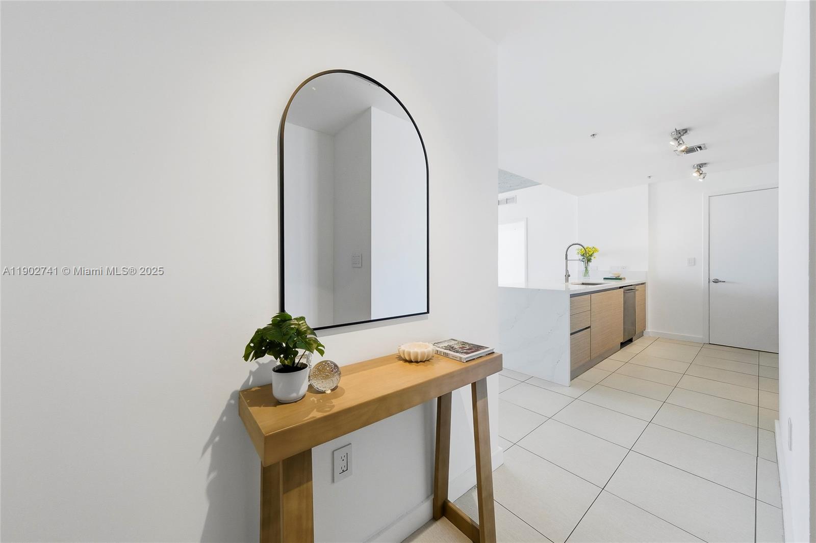 image Four Midtown Miami Condo2