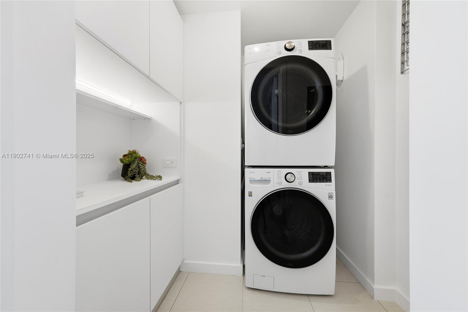 image Four Midtown Miami Condo37