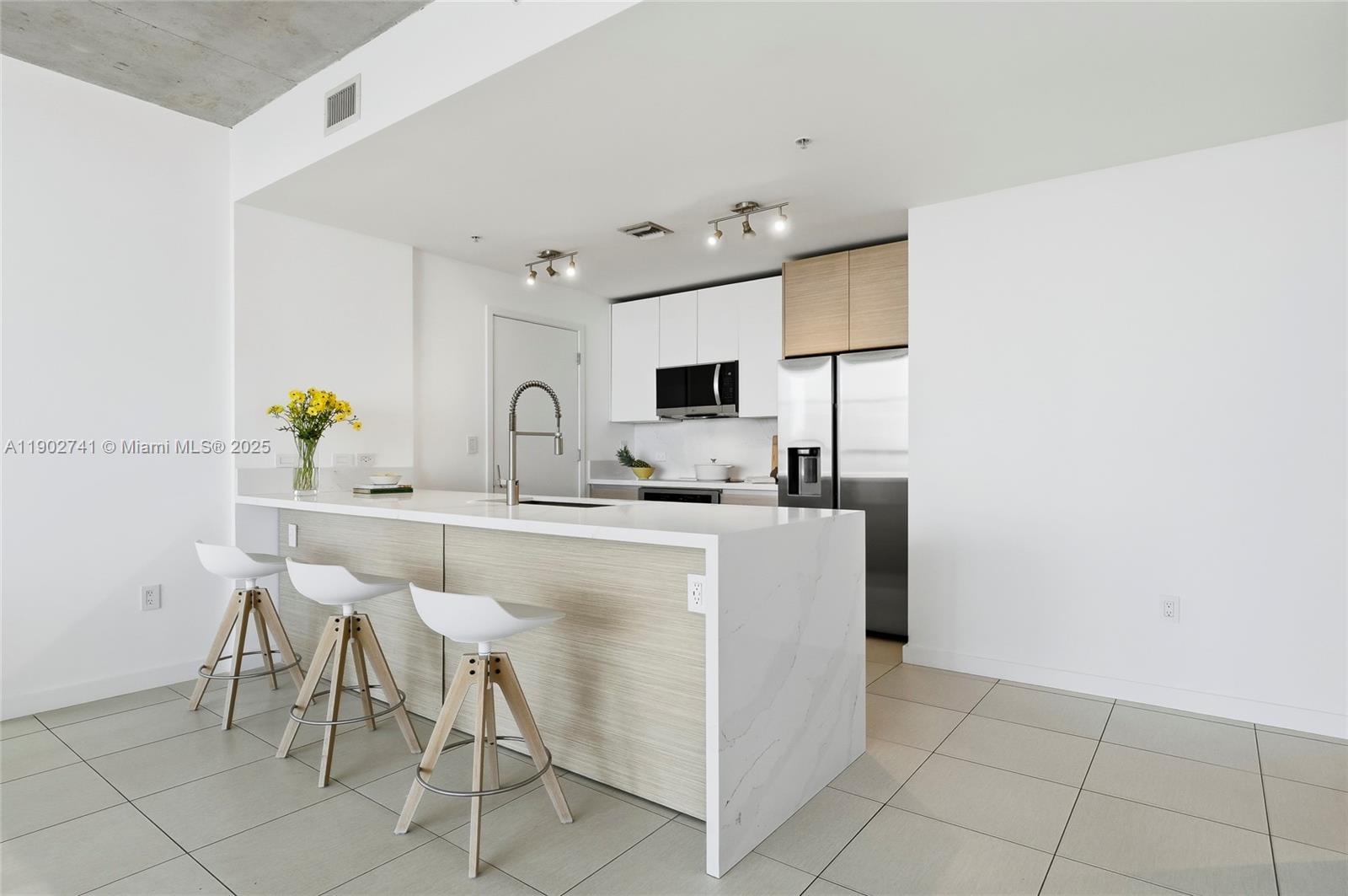 image Four Midtown Miami Condo3