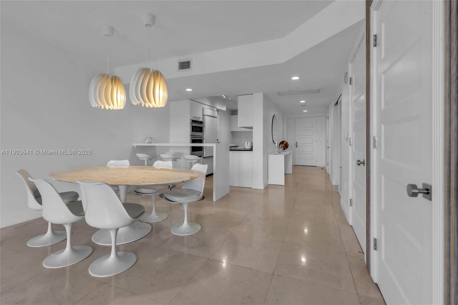 image Beach Club Three Condo35