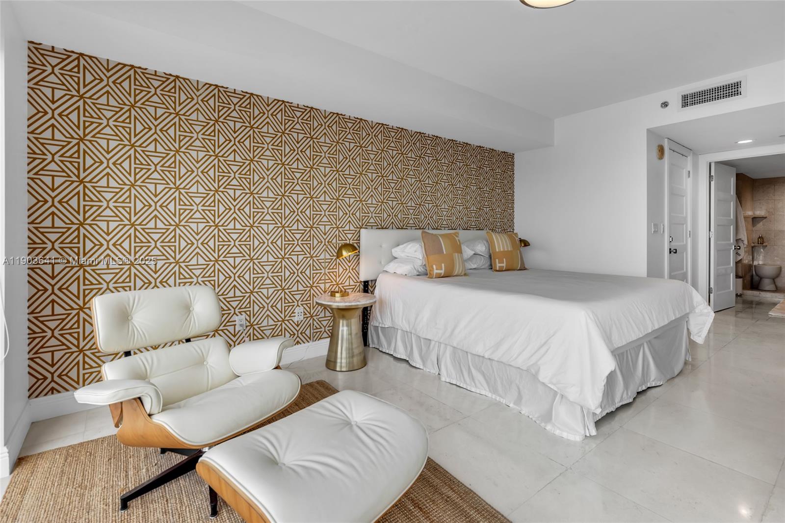 image Beach Club Three Condo39