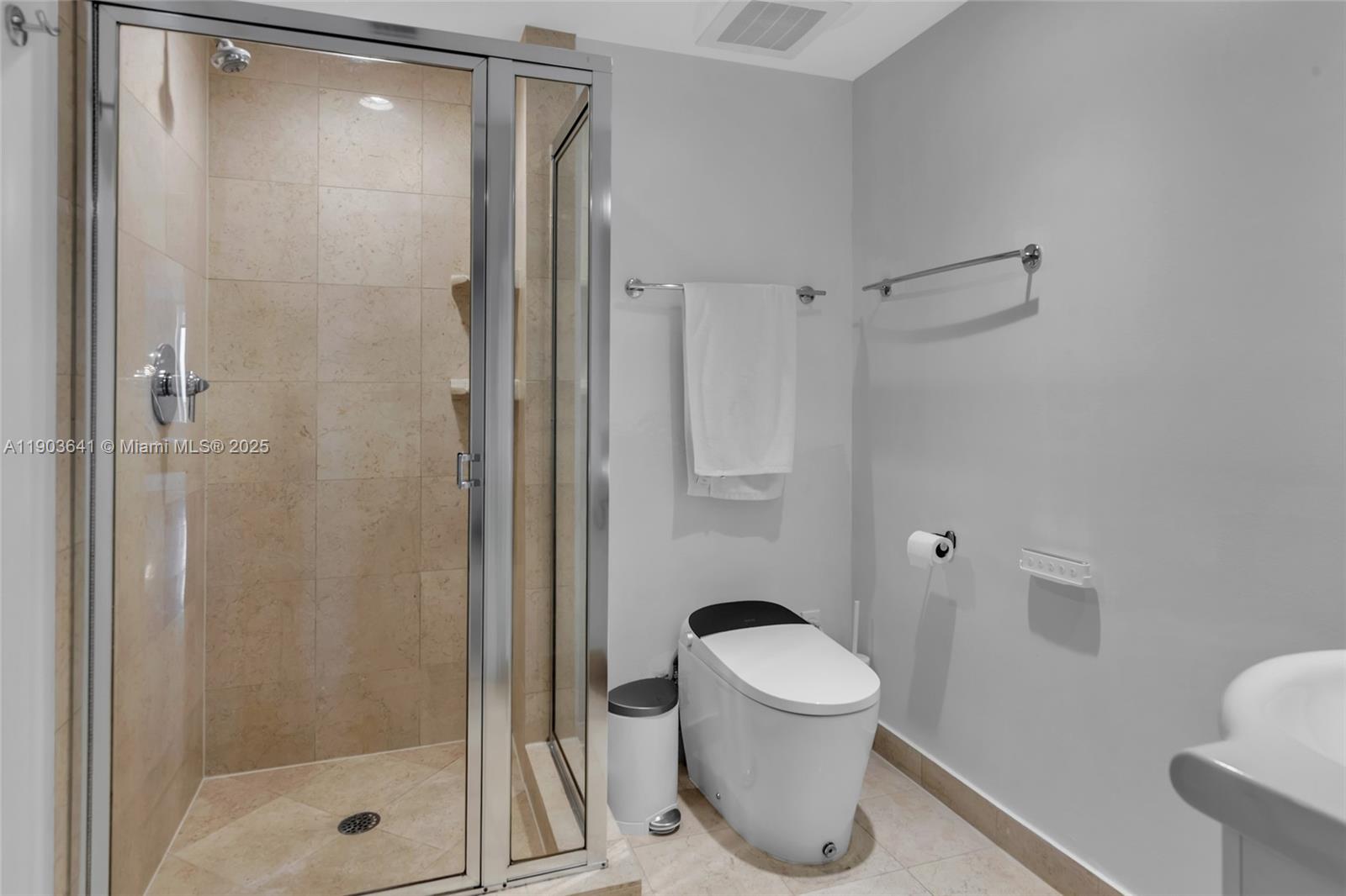 image Beach Club Three Condo48