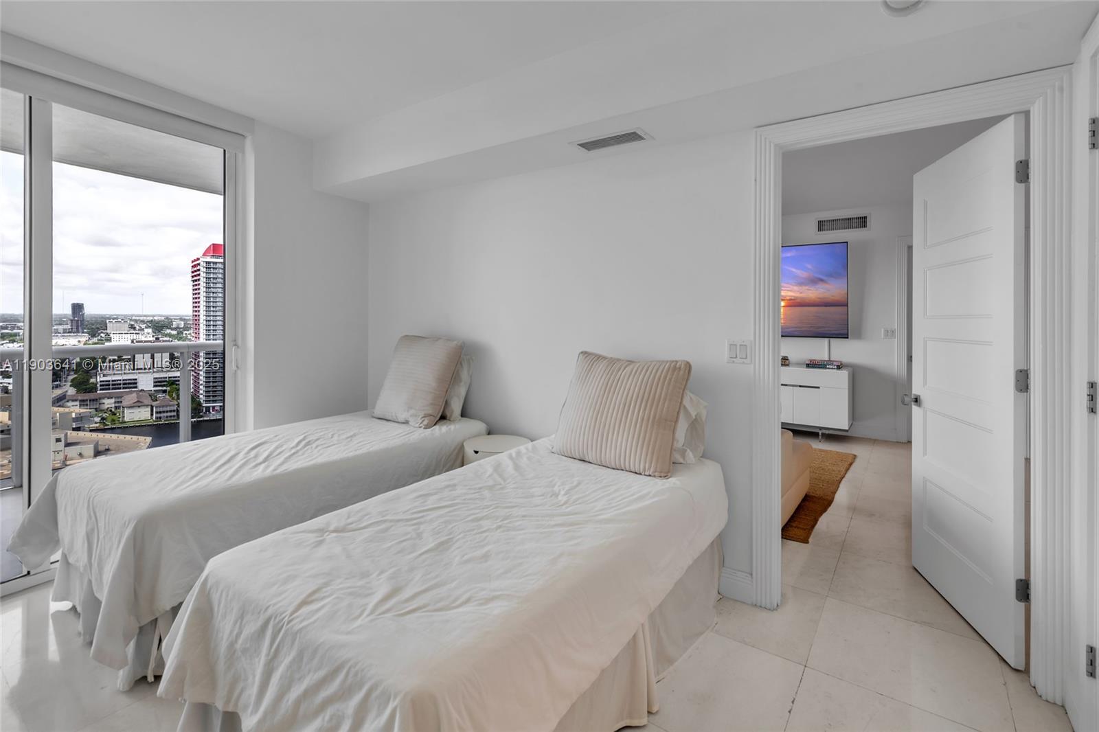 image Beach Club Three Condo52