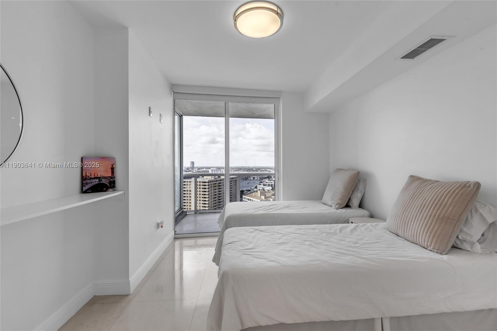 image Beach Club Three Condo53