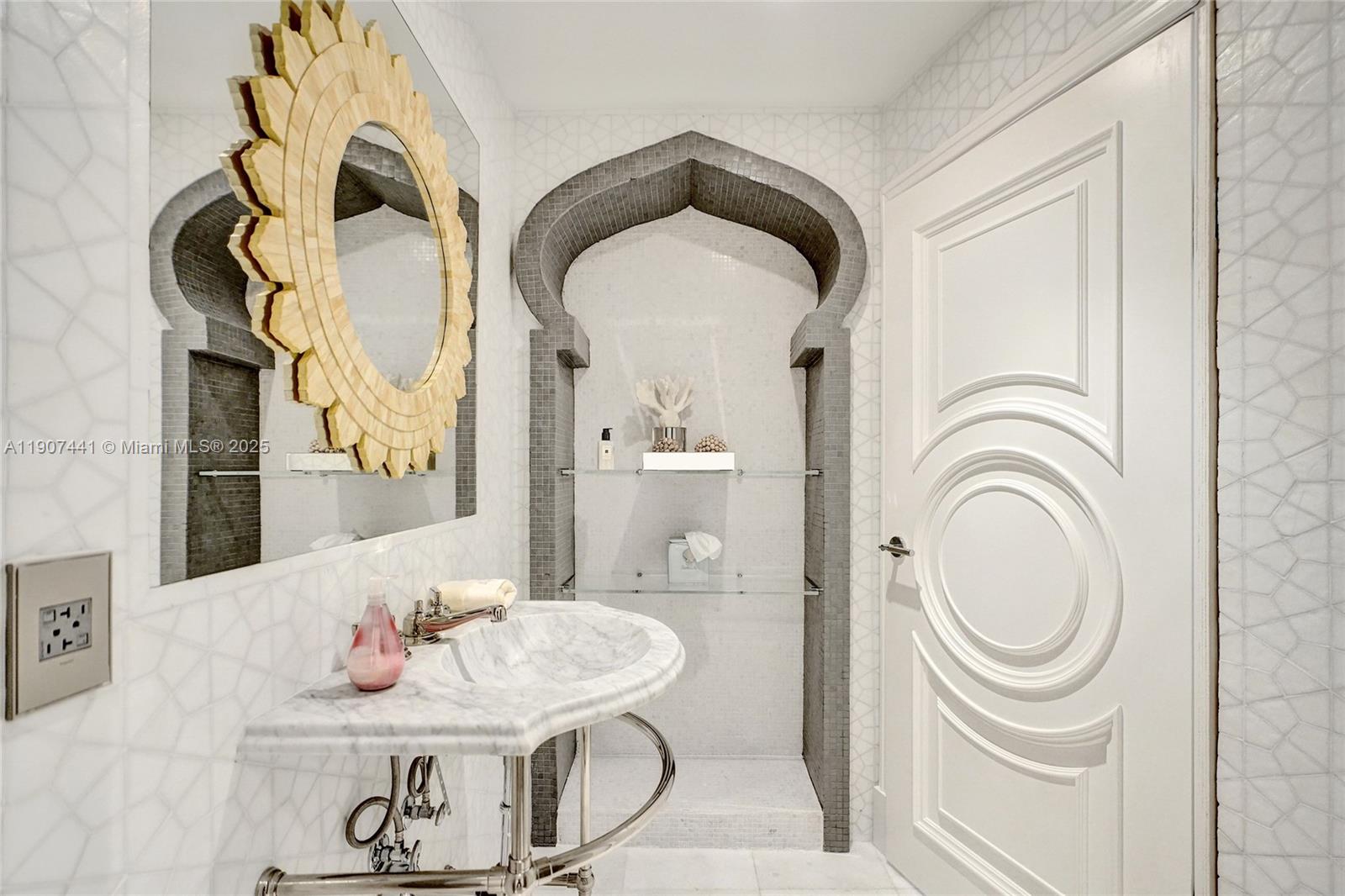 900 Biscayne Blvd #6107 Miami, FL 33132