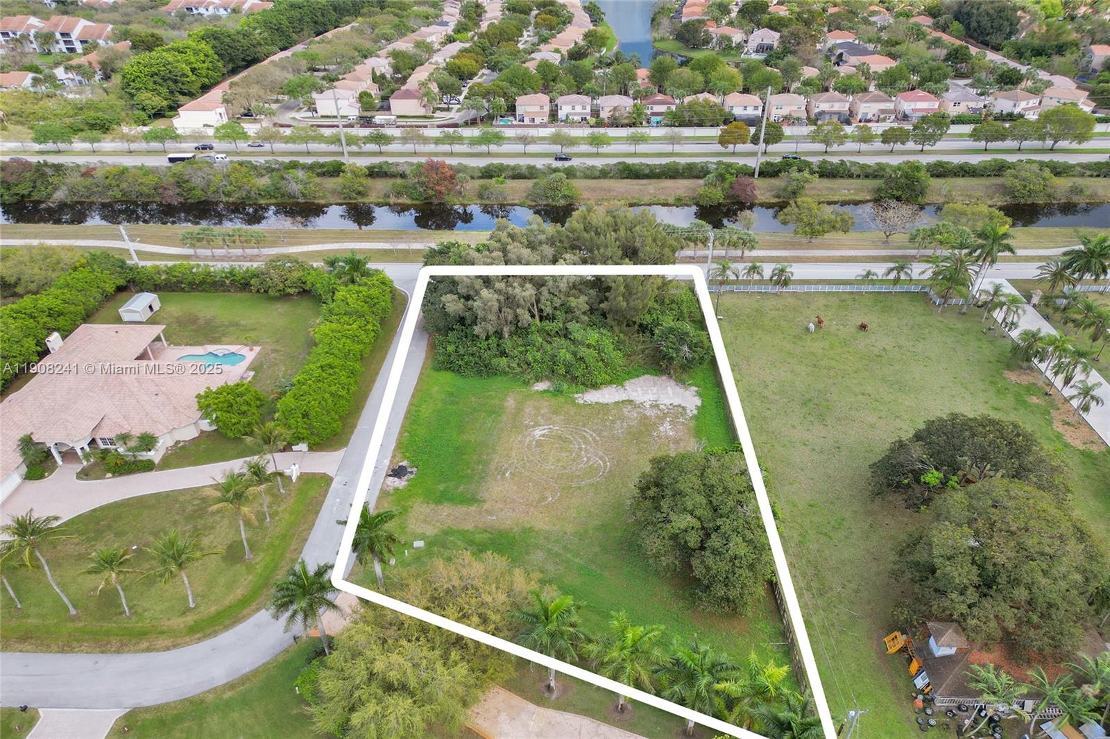 11200 NW 14th St Plantation, FL 33323