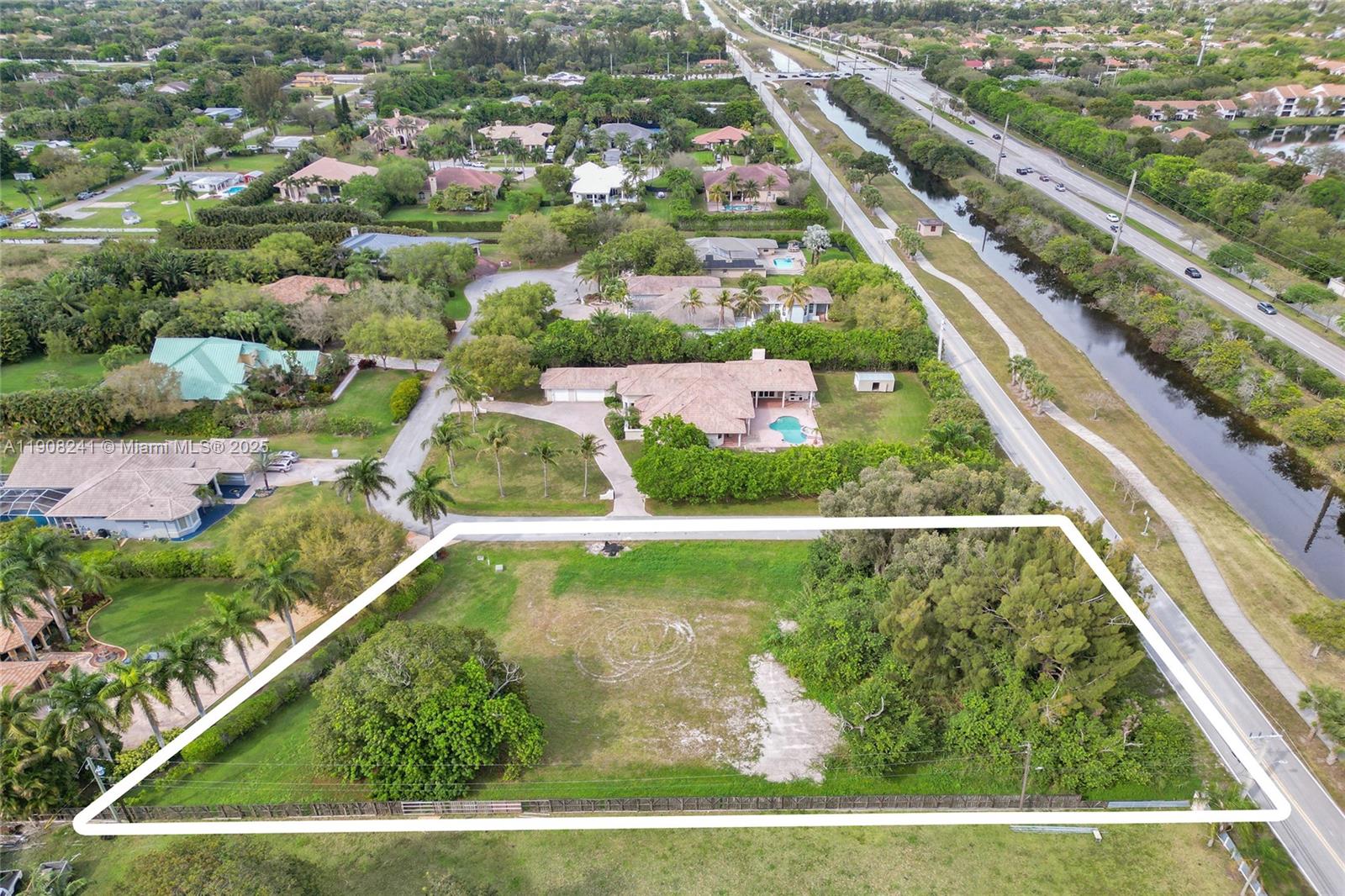 11200 NW 14th St Plantation, FL 33323