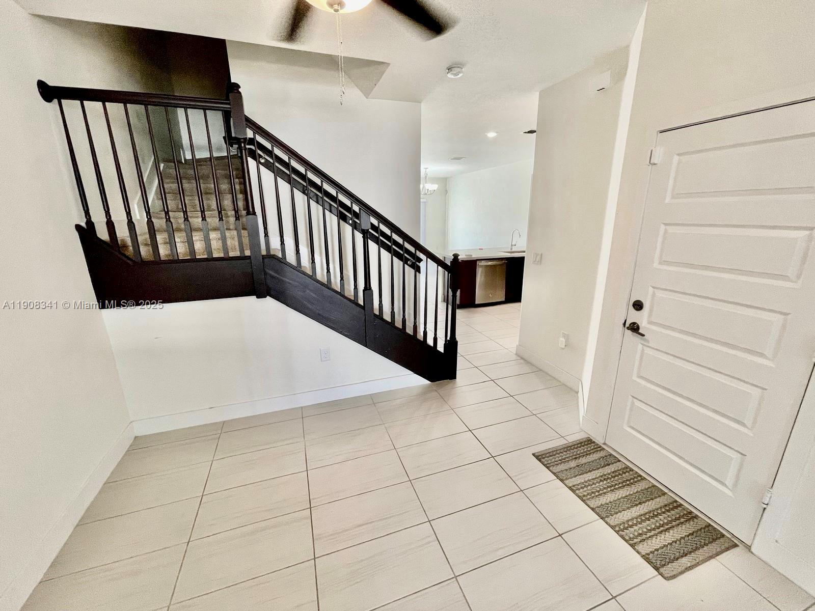 8871 NW 103rd Pl Doral, FL 33178