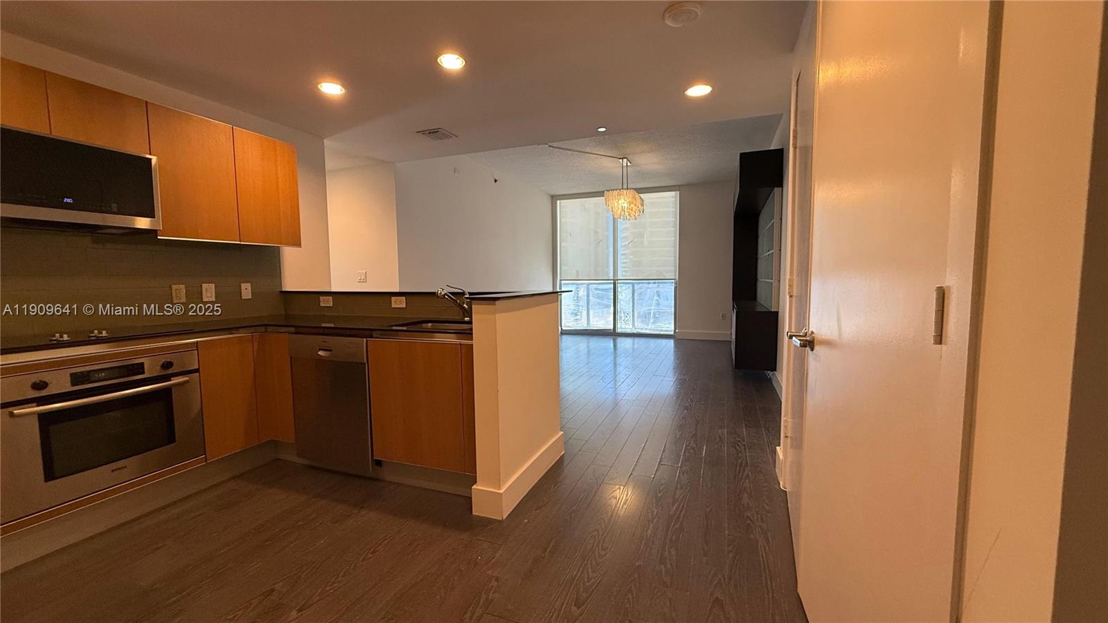 image 1060 Brickell - 106010