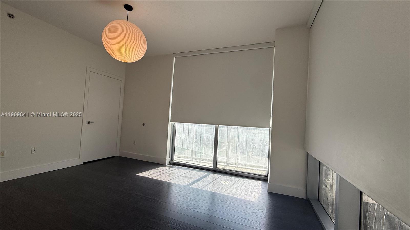 image 1060 Brickell - 106021