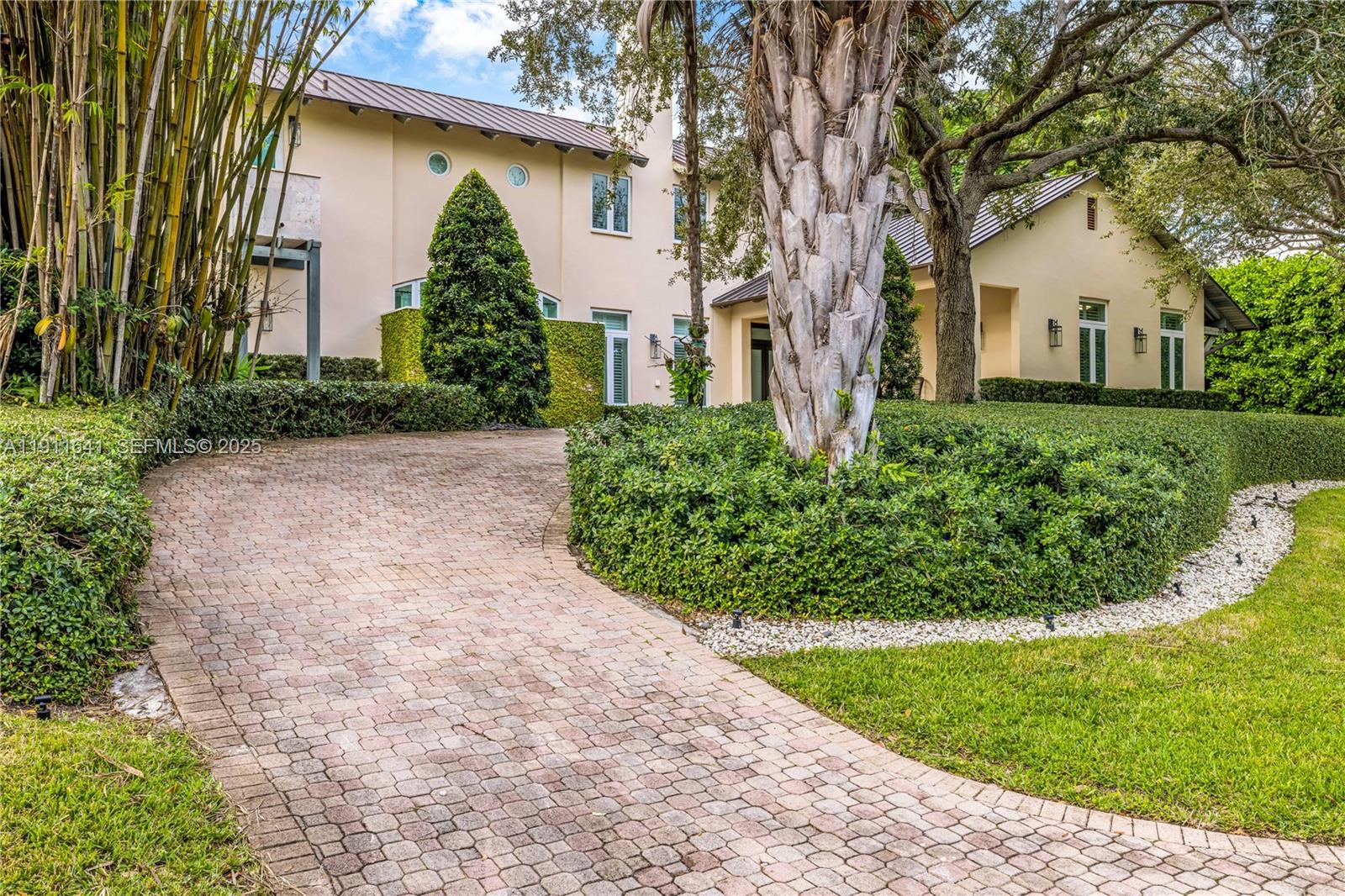 7370 Vistalmar St Coral Gables, FL 33143