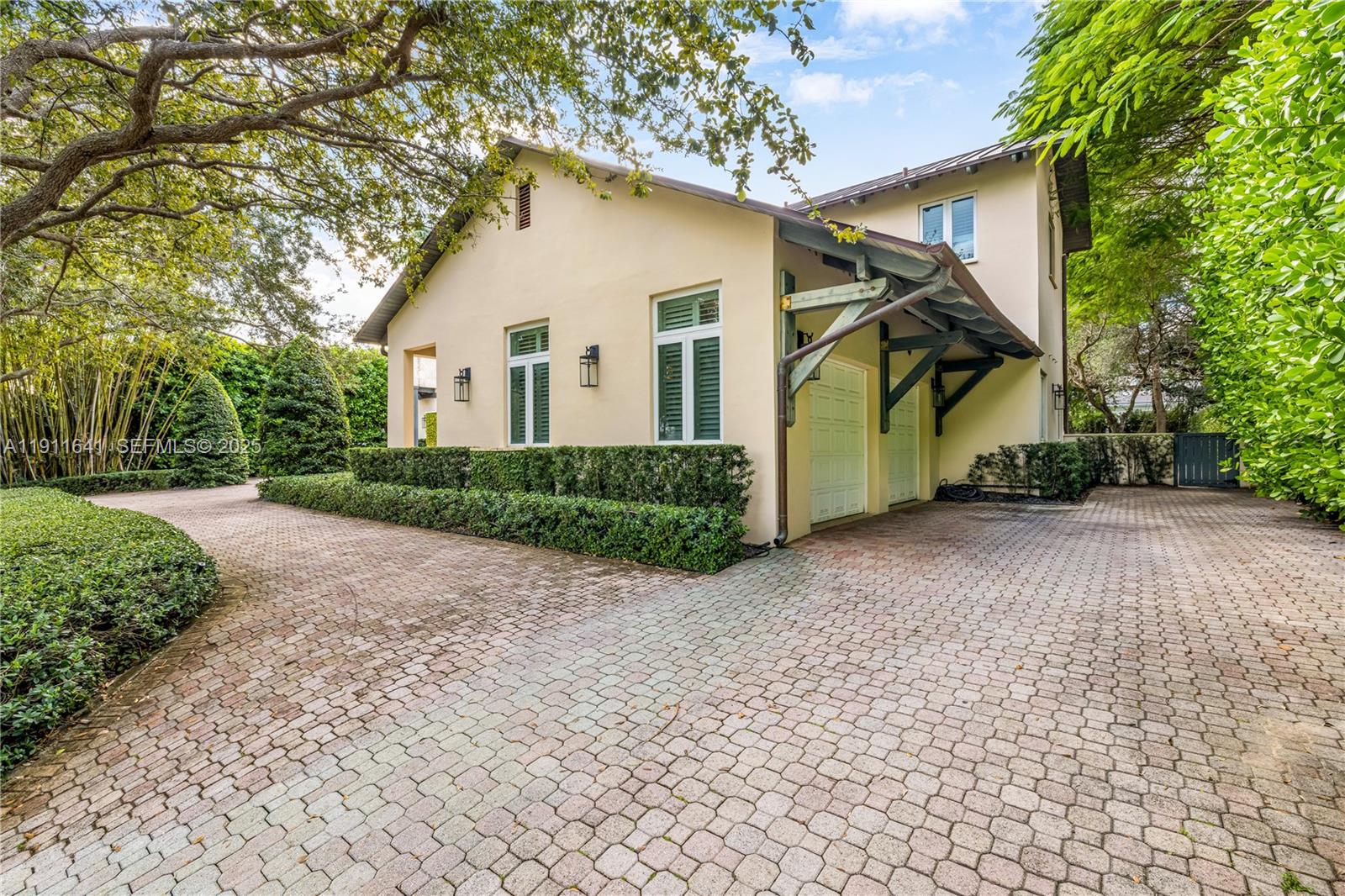 7370 Vistalmar St Coral Gables, FL 33143