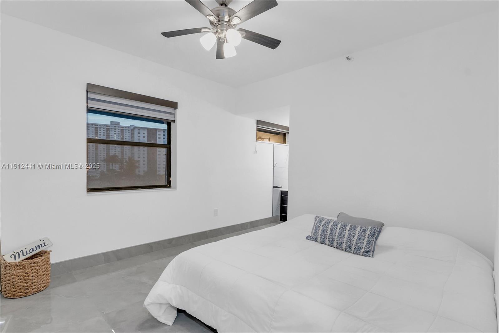 355 Poinciana Dr #1130 Sunny Isles Beach, FL 33160