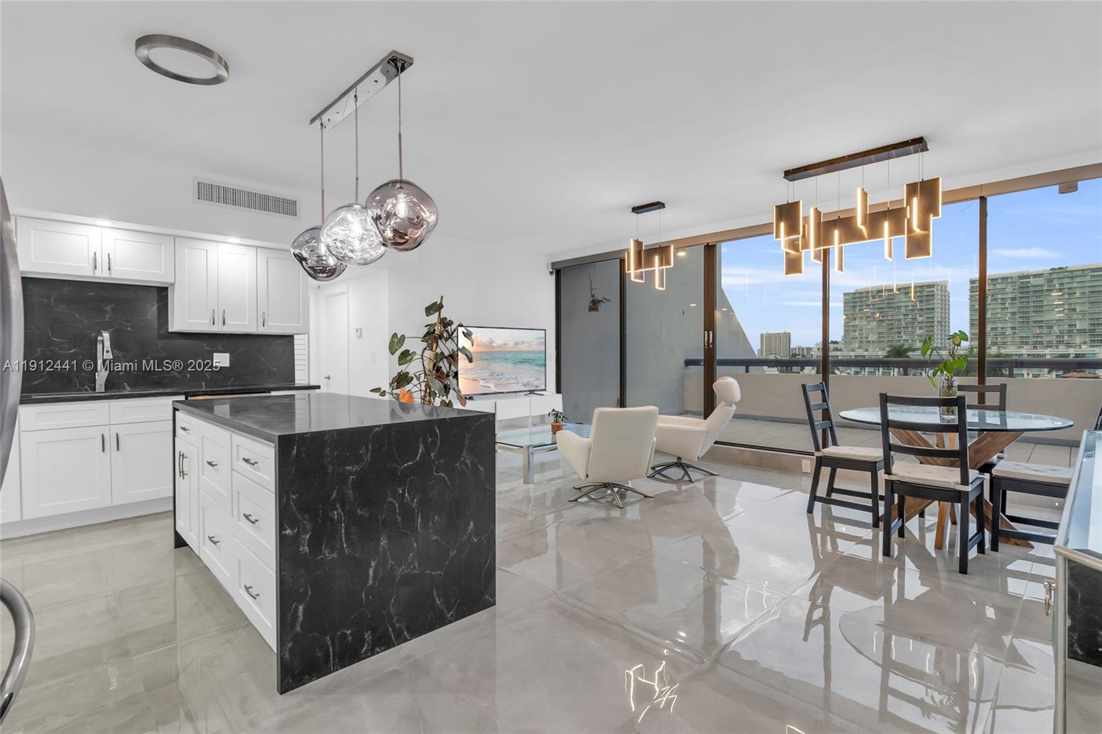 355 Poinciana Dr #1130 Sunny Isles Beach, FL 33160