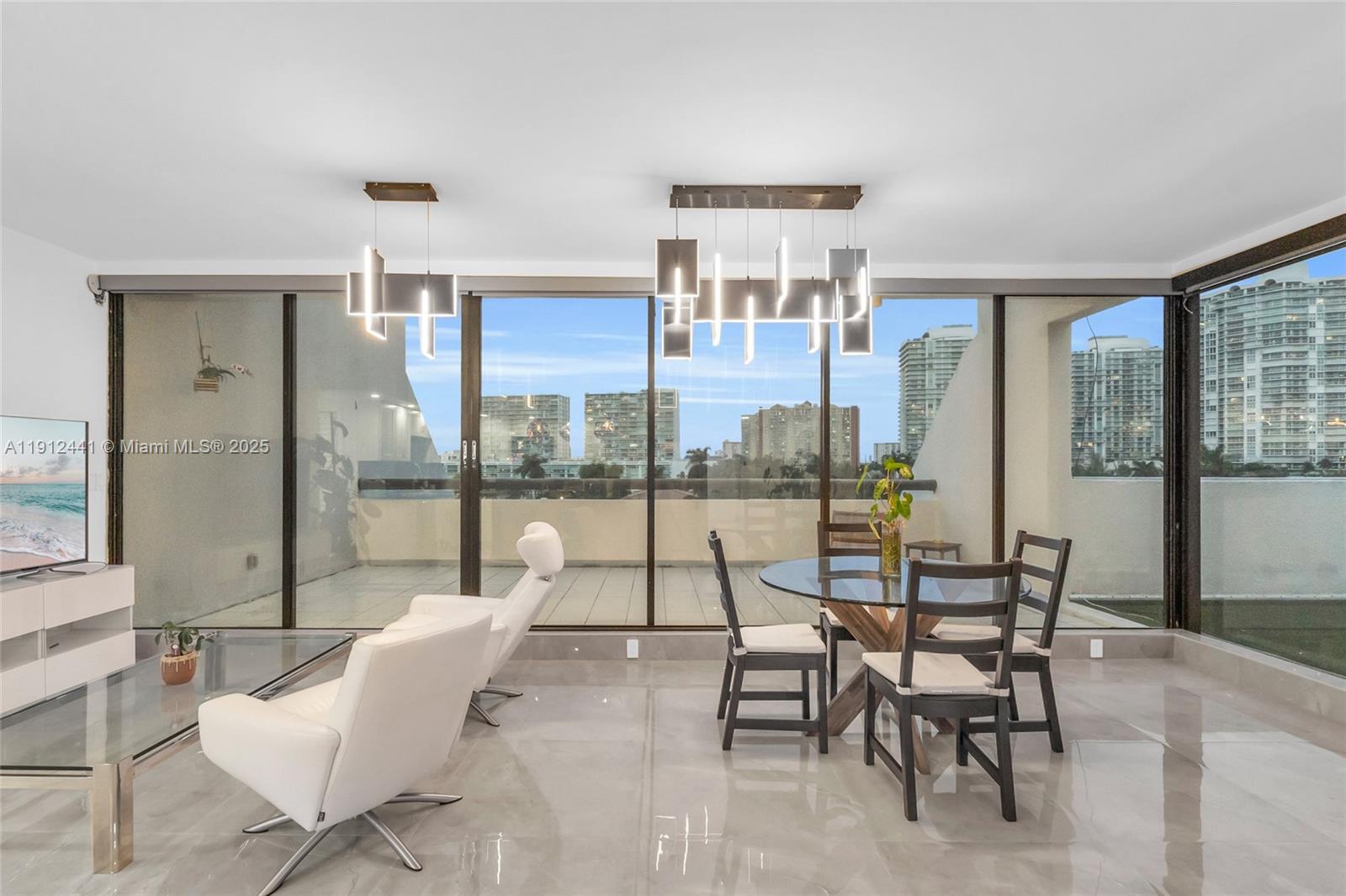 355 Poinciana Dr #1130 Sunny Isles Beach, FL 33160