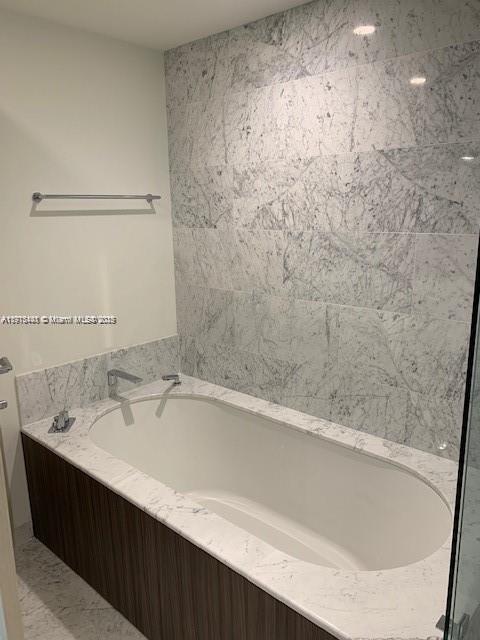 image Brickell Flatiron15