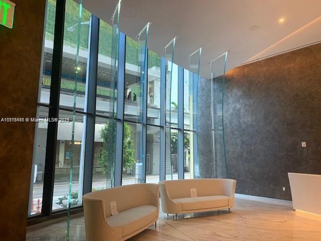 image Brickell Flatiron28