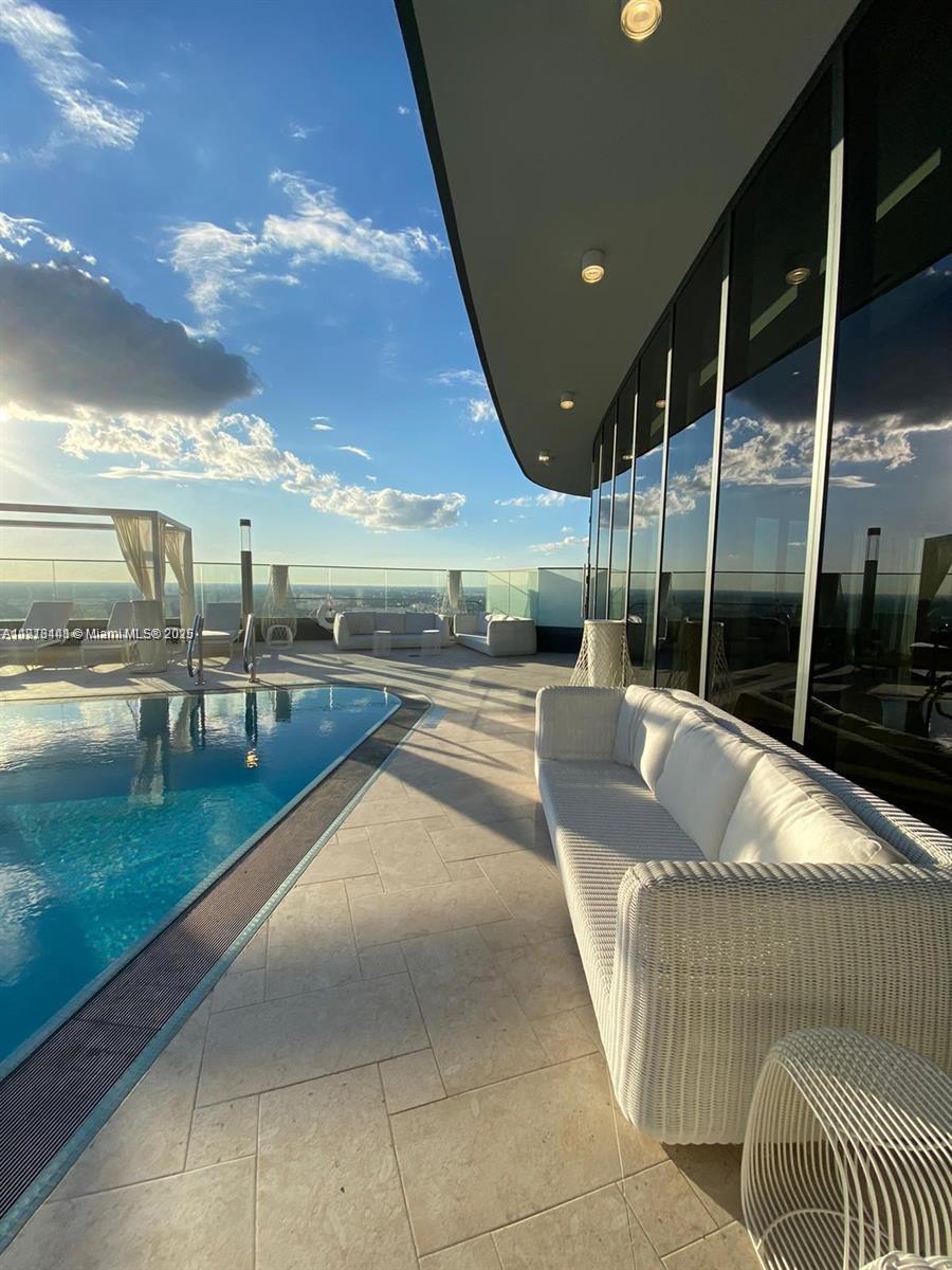 image Brickell Flatiron32