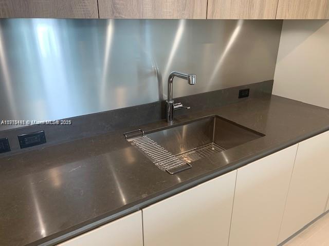 image Brickell Flatiron6