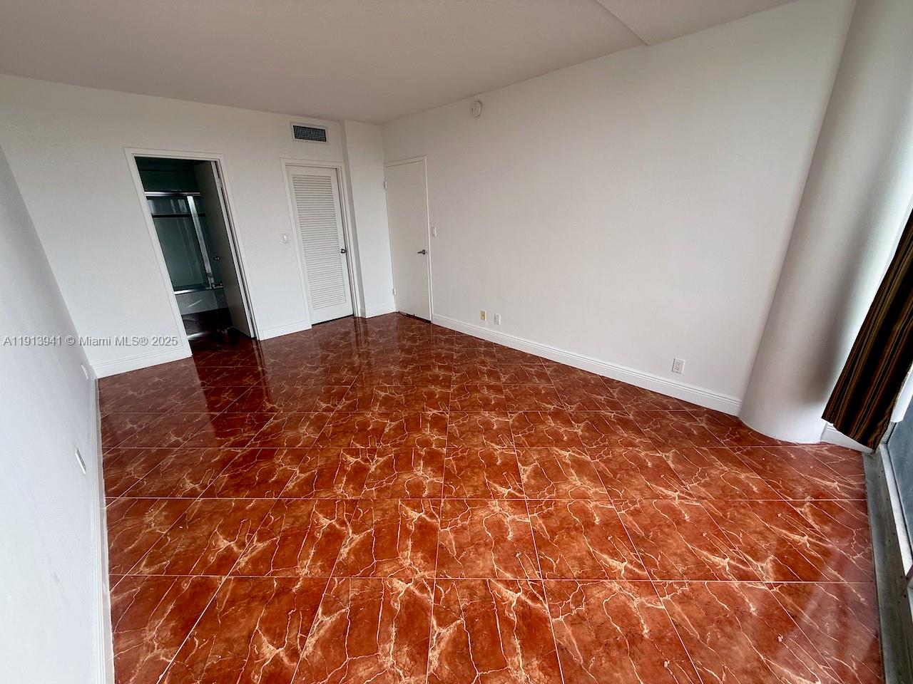 900 Bay Dr #419 Miami Beach, FL 33141