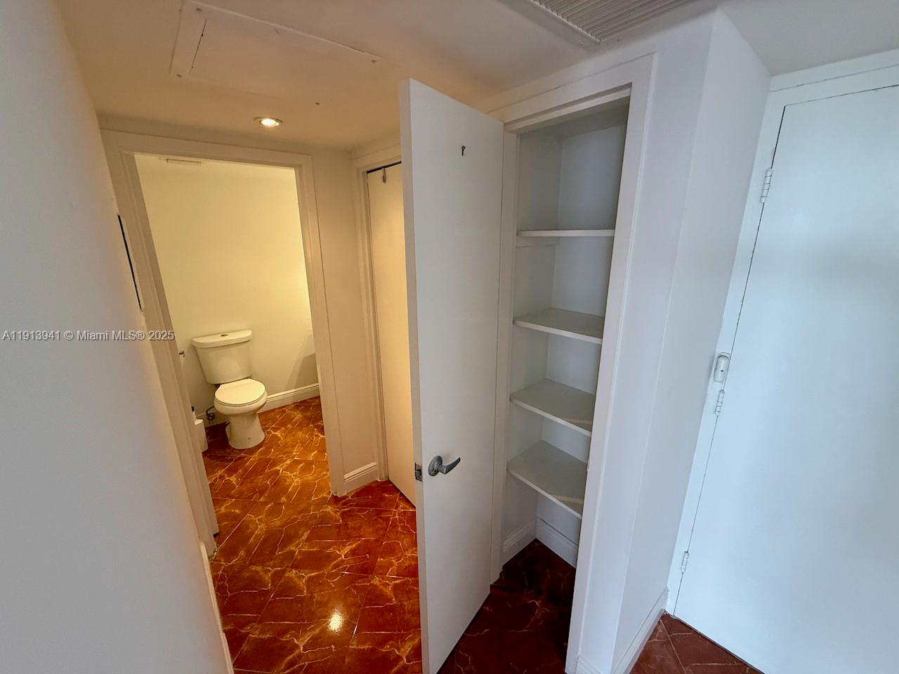 900 Bay Dr #419 Miami Beach, FL 33141